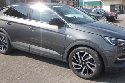 Opel Grandland (X) 63.215 km 21.390 &euro; Emmendingen 79312