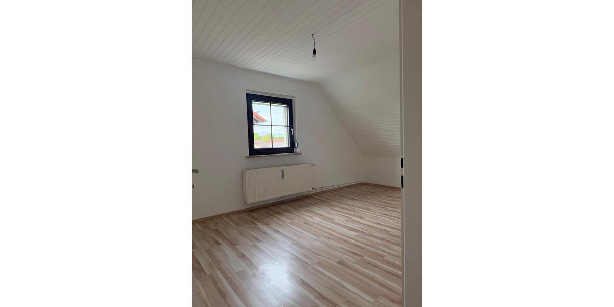 Einfamilienhaus Sonnefeld - 5 Zimmer, 125 m&sup2;, 1.450&euro; | Angebot:26533255