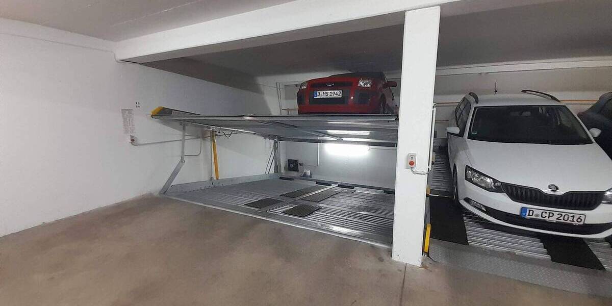 Etagenwohnung Düsseldorf Bilk - 3 Zimmer, 78 m&sup2;, 429.000&euro; | Angebot:26851249