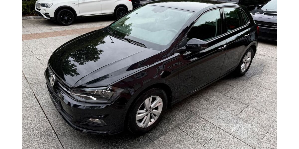 VW Polo 39.000 km 10.980 &euro; München 81827