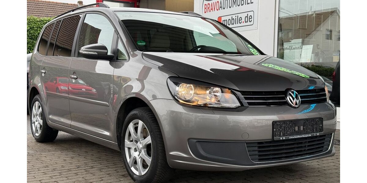 VW Touran 117.000 km 7.999 &euro; Euskirchen 53879