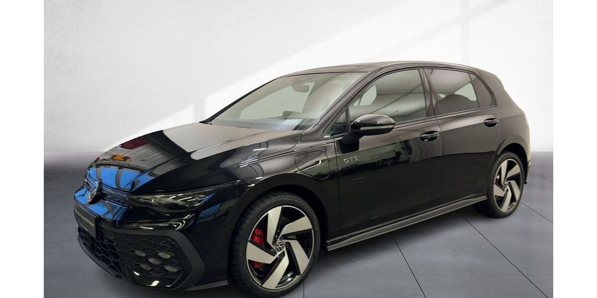 VW Golf 9.896 km 43.790 &euro; Dresden 01169