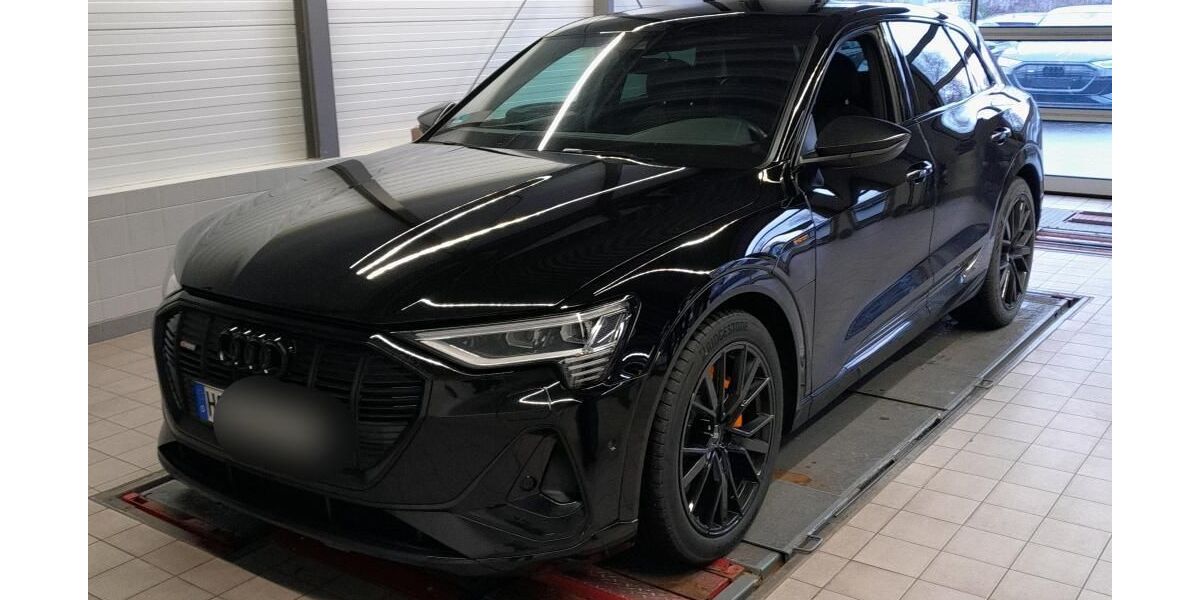 Audi e-tron 46.720 km 36.680 &euro; Hagen 58091
