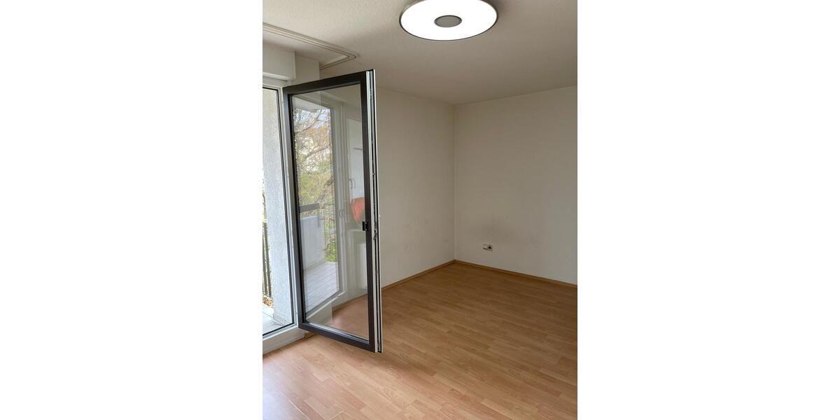 Etagenwohnung Würzburg Dürrbachau - 1 Zimmer, 27 m&sup2;, 490&euro; | Angebot:26413746