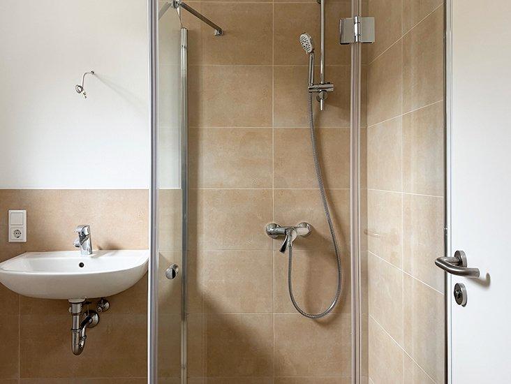 Reihenhaus Neuss - 4 Zimmer, 135 m&sup2;, 2.595&euro; | Angebot:26196885