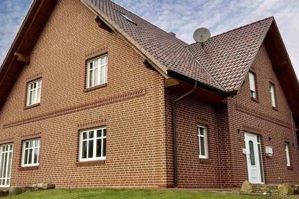 Lesumstotel! Herausragendes Ensemble von 2 Traumhäusern in Bestlage! 1 zimmer