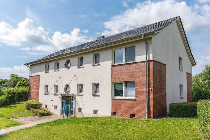 Wohnung zum Mieten in Lütjenburg 532,15 € 74.22 m²