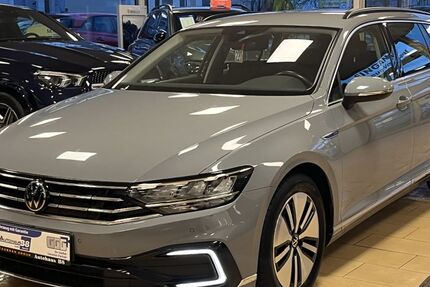 VW Passat 41.066 km 23.900 &euro; Hennef 53773