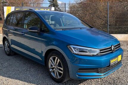 VW Touran 71.500 km 27.590 &euro; Iphofen 97346