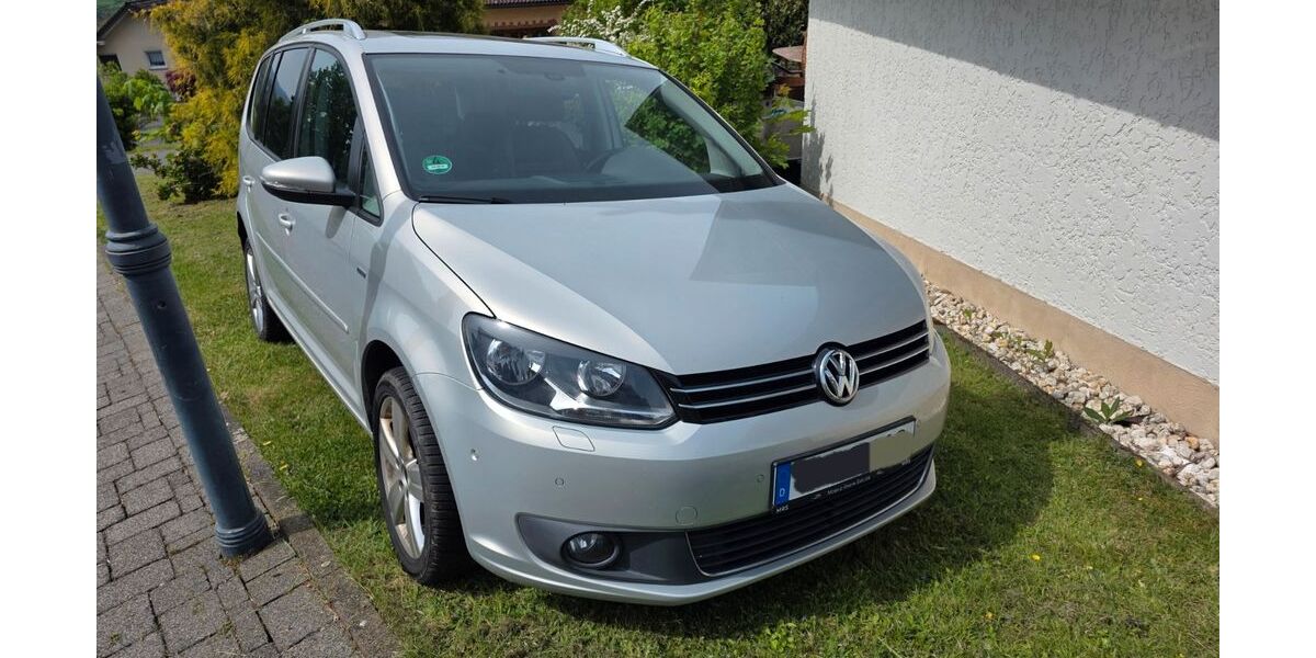 VW Touran 229.000 km 7.250 &euro; Schenkelberg 56244