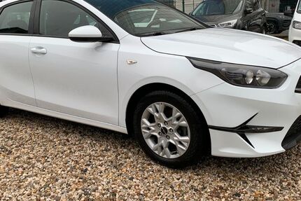 Kia ceed / Ceed 42.620 km 16.999 € Berlin-Spandau 13597