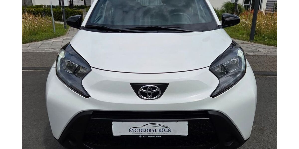 Toyota Aygo (X) 19.000 km 12.900 &euro; Köln (Ostheim) 51107