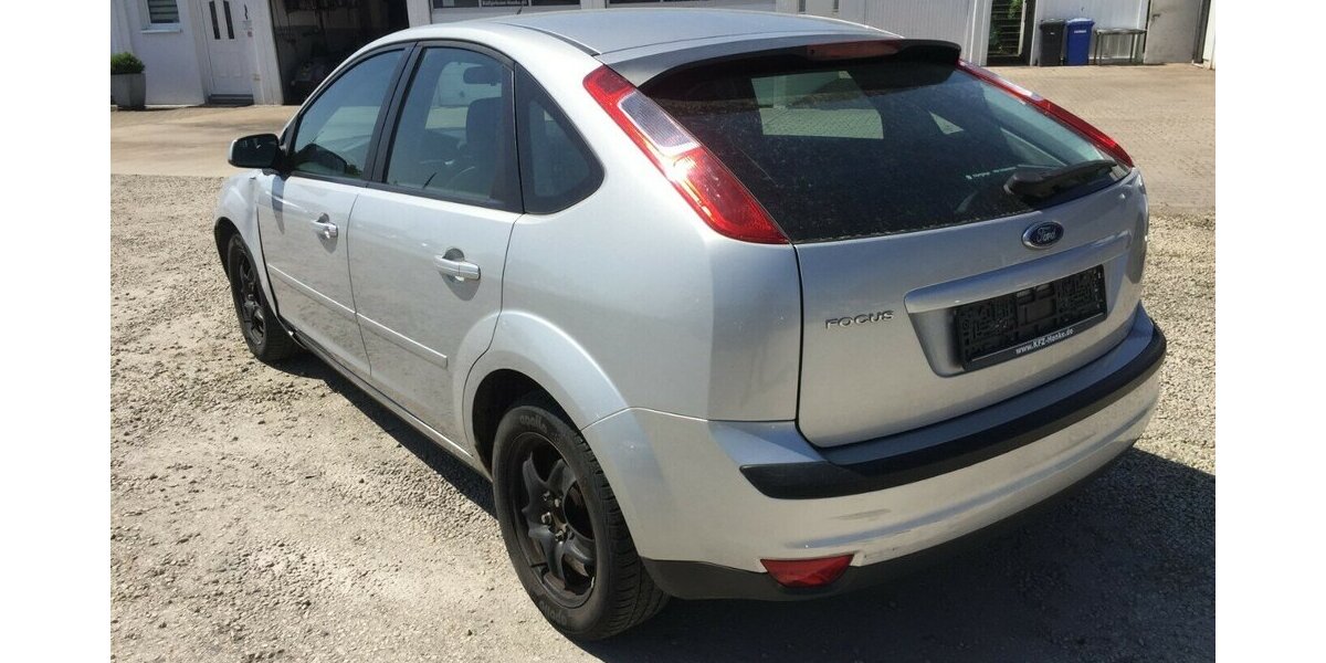Ford Focus Ambiente,Klima,Tempomat! 153.000 km 850 &euro; Himmelkron 95502