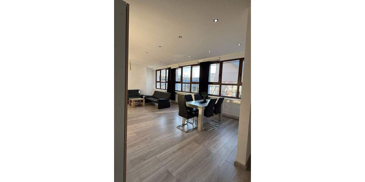 Etagenwohnung Niefern-Öschelbronn Niefern - 5 Zimmer, 130 m&sup2;, 299.000&euro; | Angebot:24270761