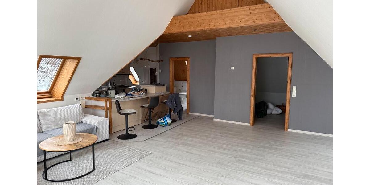 Dachgeschoßwohnung Oldenburg in Holstein - 4 Zimmer, 112 m&sup2;, 1.600&euro; | Angebot:25079818