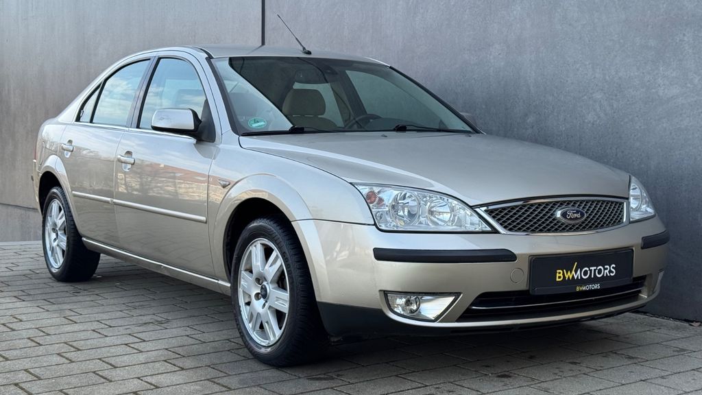 Ford Mondeo 99.000 km 3.990 &euro; Baden-Württemberg - Pfullingen 72793