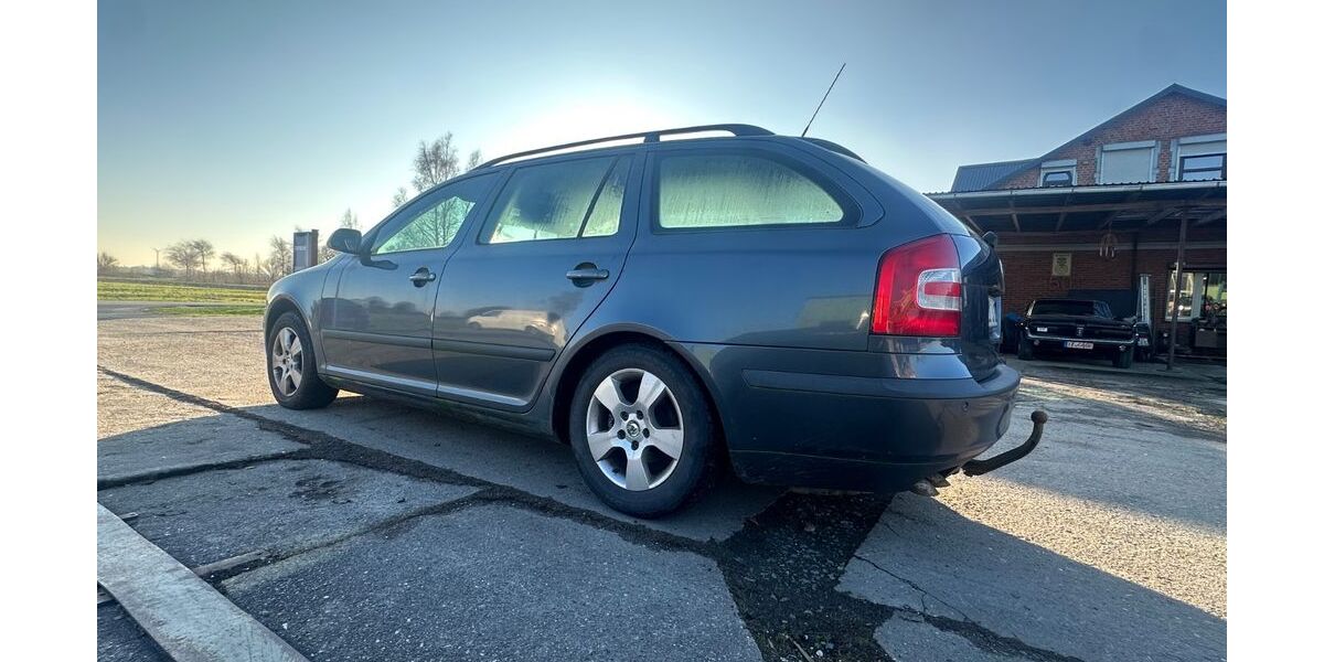 Skoda Octavia 387.567 km 780 &euro; Rendsburg 24768