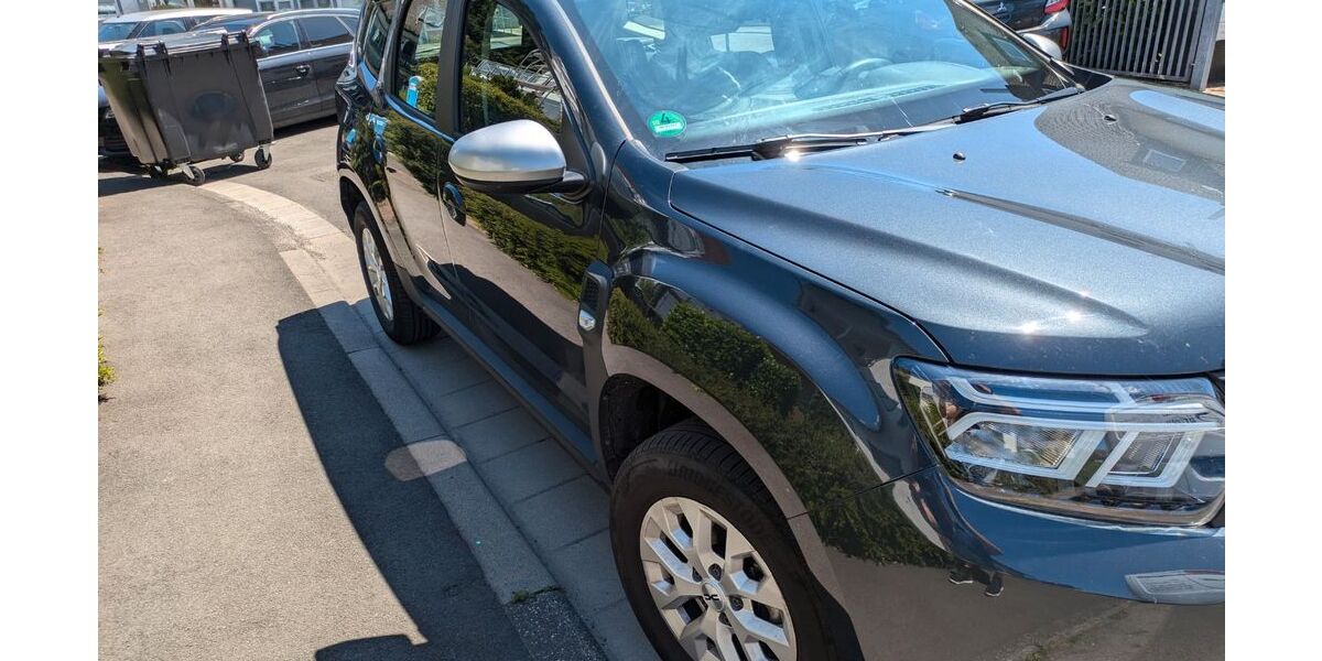 Dacia Duster 29.000 km 15.800 € wiesbaden 65207