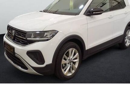 VW T-Cross 25.362 km 19.905 &euro; Nürnberg 90411