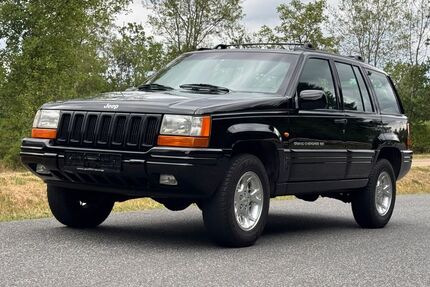 Jeep Grand Cherokee 97.441 km 15.500 &euro; Müllenbach 53520