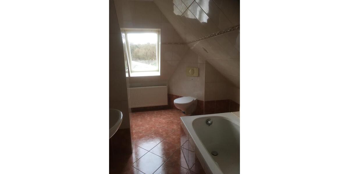 Doppelhaushälfte Bad Düben - 4 Zimmer, 220 m&sup2;, 230.000&euro; | Angebot:26018156