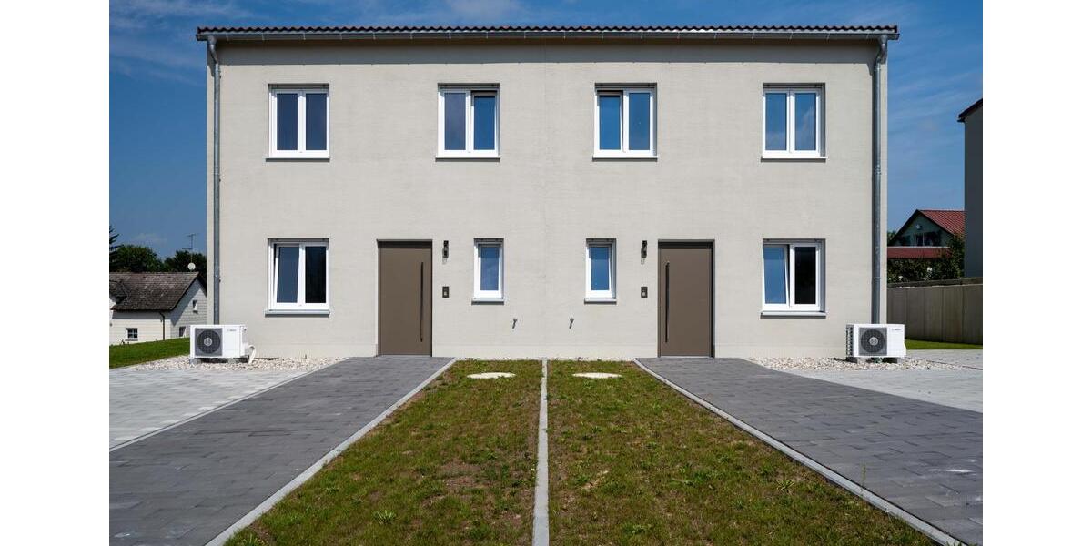 Doppelhaushälfte Aufhausen - 4 Zimmer, 135 m&sup2;, 1.350&euro; | Angebot:25229016