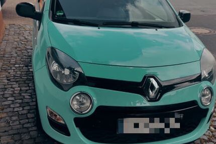 Renault Twingo 142.000 km 2.500 &euro; Nidda 63667