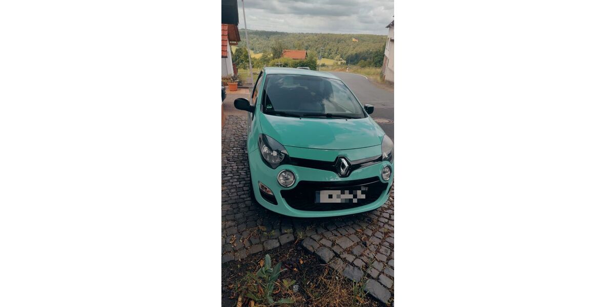 Renault Twingo 142.000 km 2.500 &euro; Nidda 63667