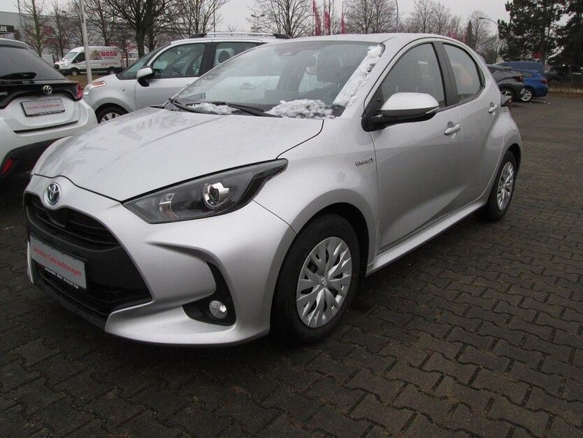 Yaris