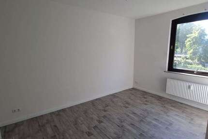Wohnung Westerrade - 1 Zimmer, 30 m&sup2;, 300&euro; | Angebot:26901541