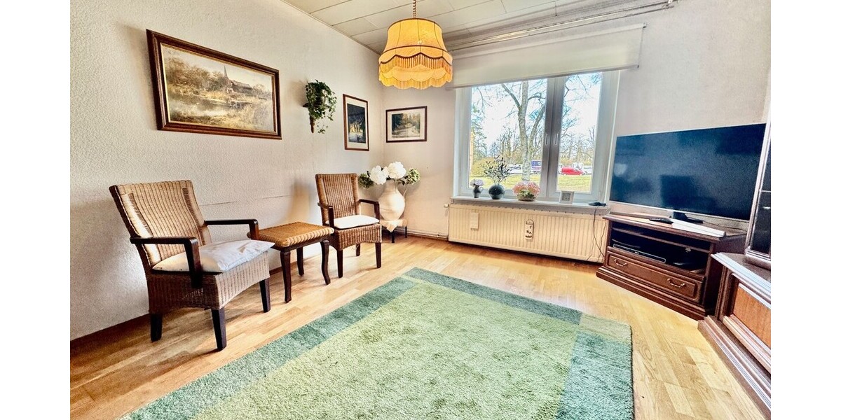 HORN IMMOBILIEN ++ interessantes Haus in Neustrelitz ruhige und historische Lage - Reihenmittelhaus Neustrelitz | Angebot:26199634