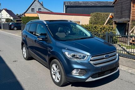 Ford Kuga 62.000 km 11.700 &euro; Dahme/mark 15936