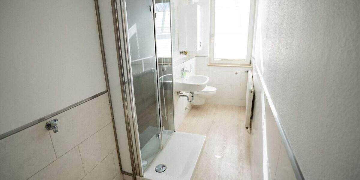 Etagenwohnung Tuttlingen - 2 Zimmer, 66 m&sup2;, 600&euro; | Angebot:25627097