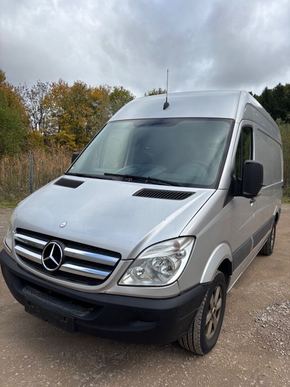 Mercedes-Benz Sprinter 186.000 km 9.700 € Kreuztal 57223