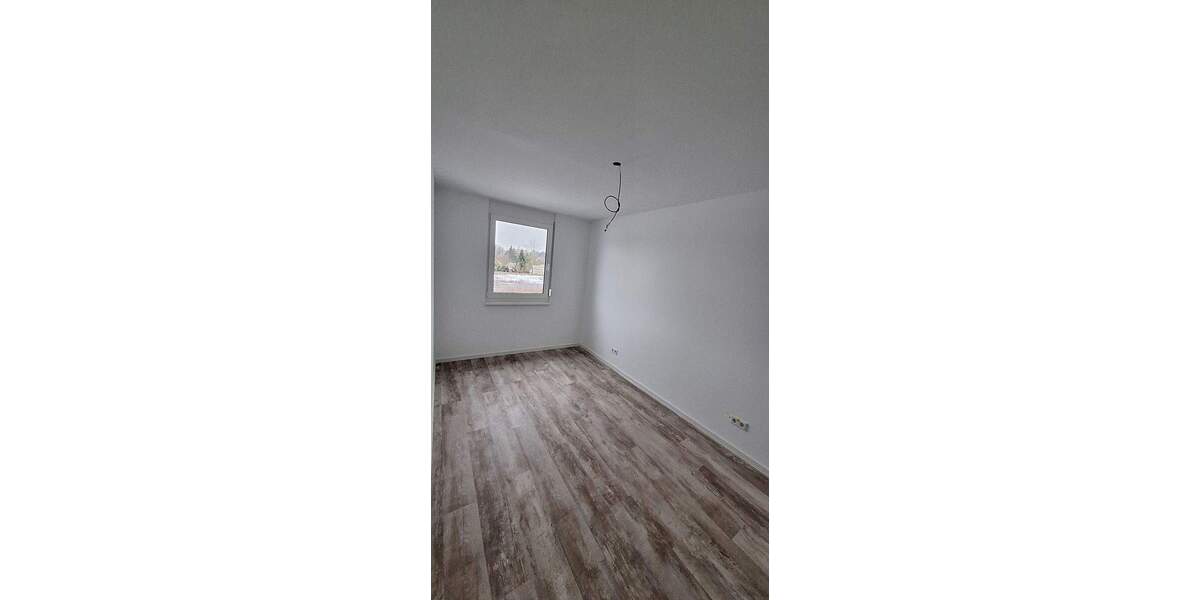 Mehrfamilienhaus, Wohnhaus Pirna - 5 Zimmer, 120 m&sup2;, 1.550&euro; | Angebot:24973149