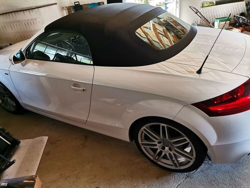 TT