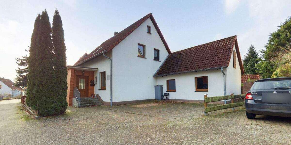 Einfamilienhaus Neustadt Eilvese - 8 Zimmer, 156 m&sup2;, 299.000&euro; | Angebot:25532910