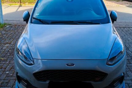 Ford Fiesta 42.900 km 22.350 &euro; Dunningen 78655