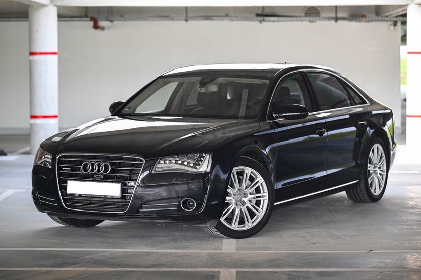 Audi A8 62.800 km 35.000 € Ingolstadt 85053