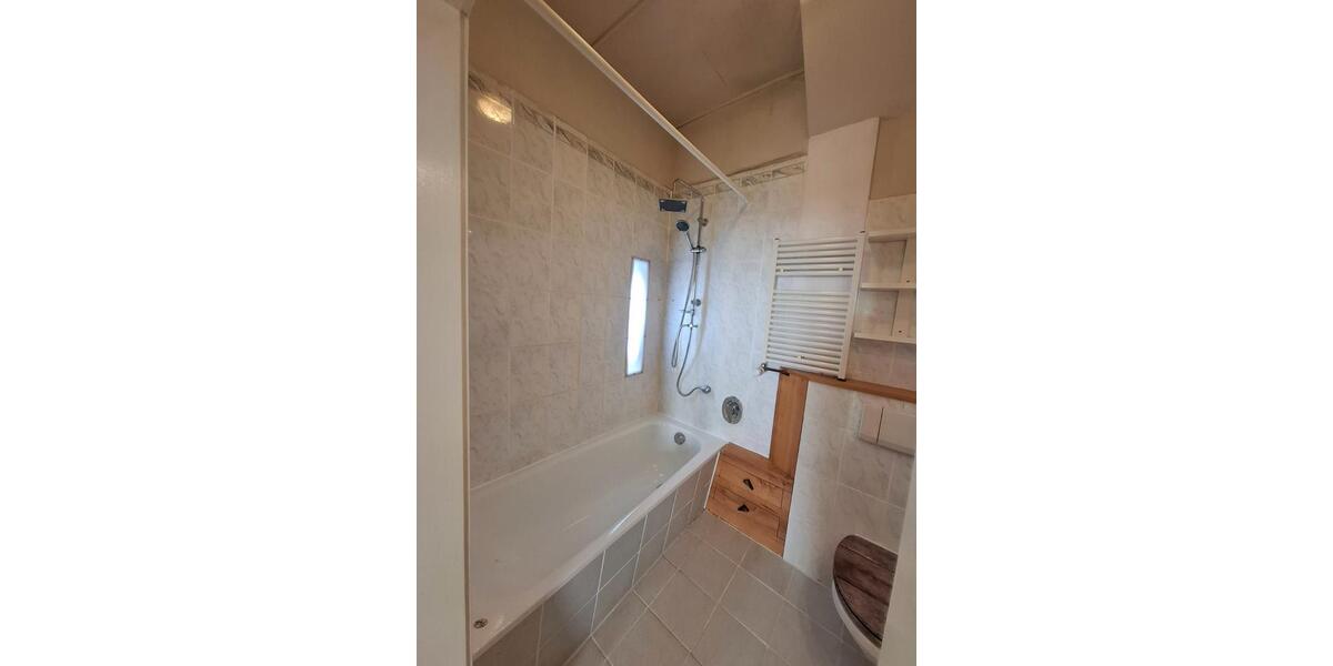 Hochparterre Salzgitter Ortschaft Nord - 3 Zimmer, 80 m&sup2;, 240.000&euro; | Angebot:26882415