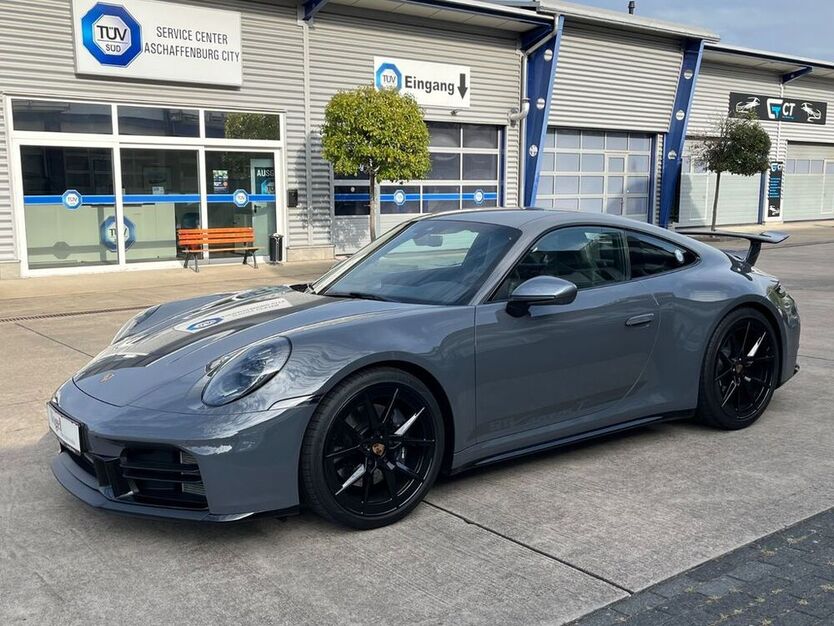 992