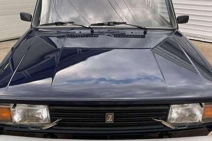 Lada 4X4 14.000 km 11.555 € Bad Doberan 18209