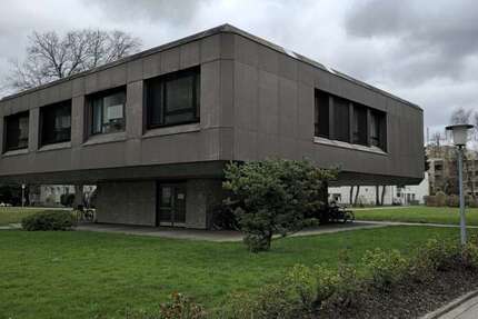 Wohnung zum Mieten in Germering 1.050 € 39 m²