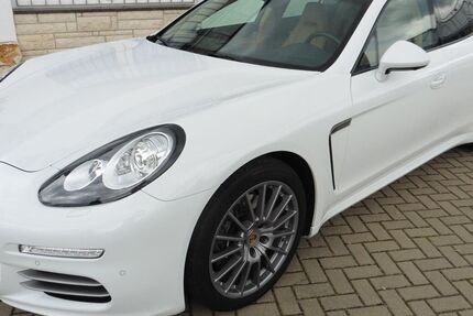 Porsche Panamera 64.550 km 39.900 &euro; Halberstadt 38820