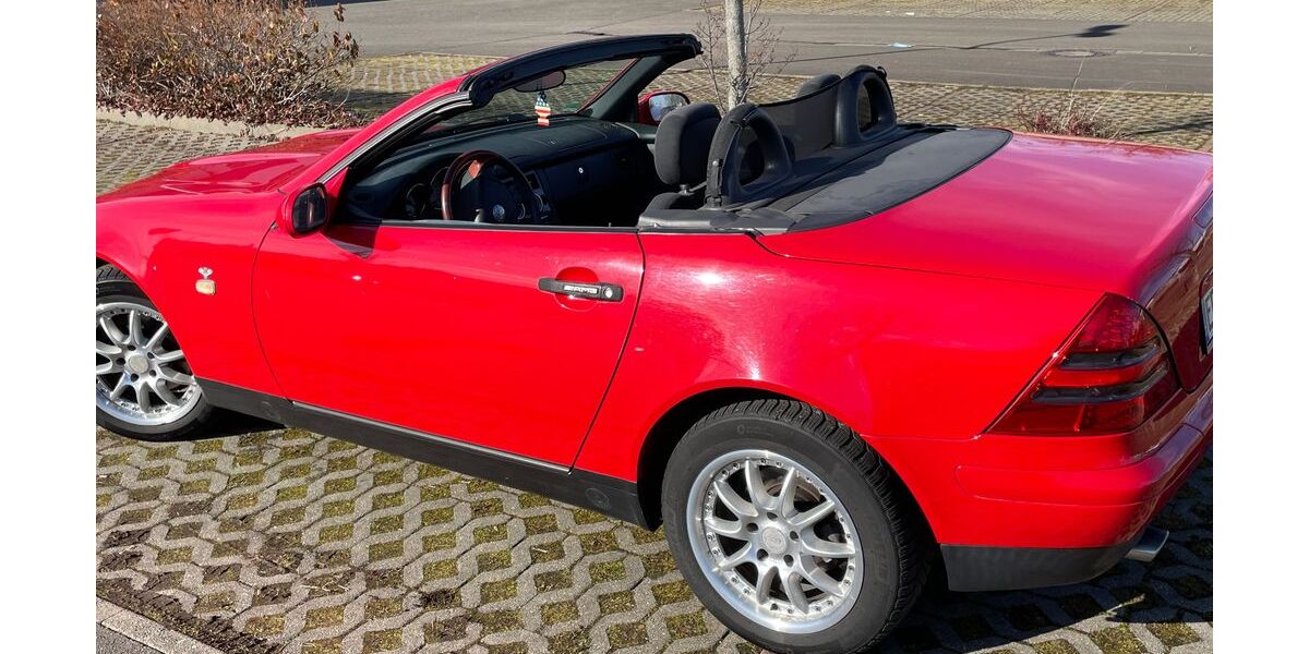 Mercedes-Benz SLK 200 104.000 km 6.170 &euro; fraureuth 08427