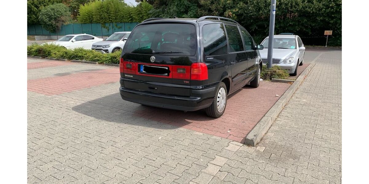 VW Sharan 202.000 km 2.800 &euro; Ludwigshafen 67061