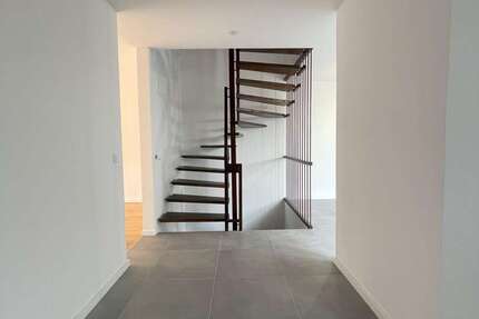 Haus Unterschleißheim - 6 Zimmer, 132 m&sup2;, 890.000&euro; | Angebot:25973077