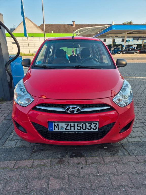 i10
