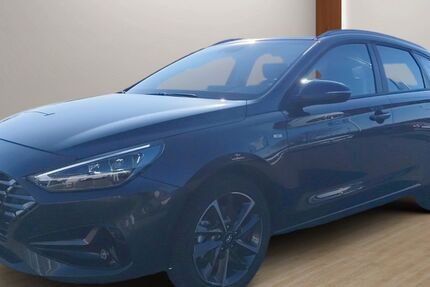 Hyundai i30 10.517 km 21.990 &euro; Freyburg 06632