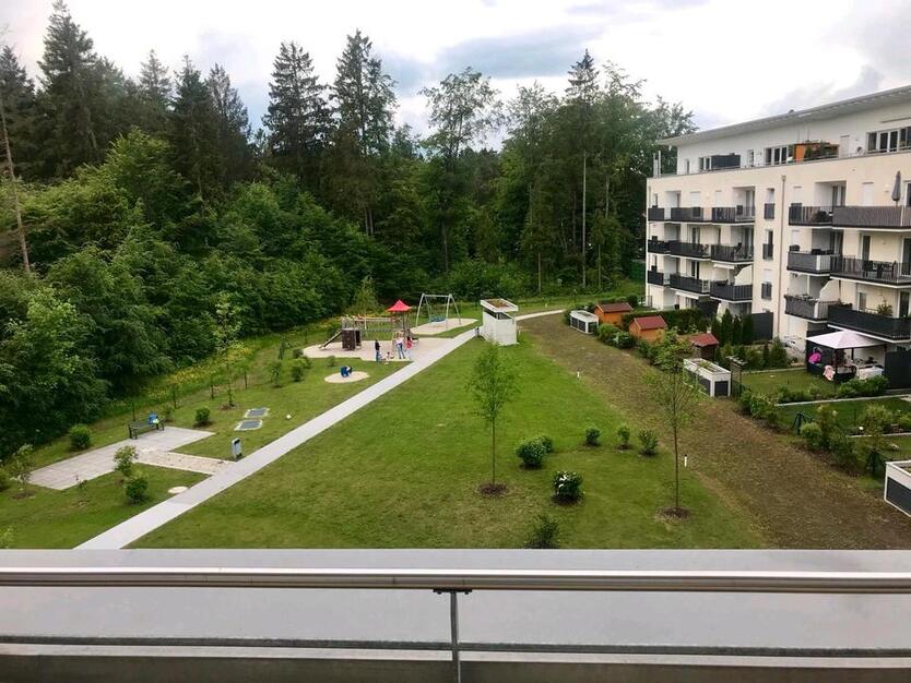 Geretsried Süd 2 Zimmer Dachterrassenwohnung zimmer